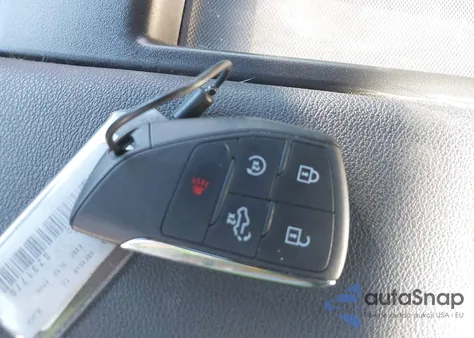 2025 GMC Sierra 1500 z USA, uszkodzony, nr VIN 1GTPHDED2SZ317707